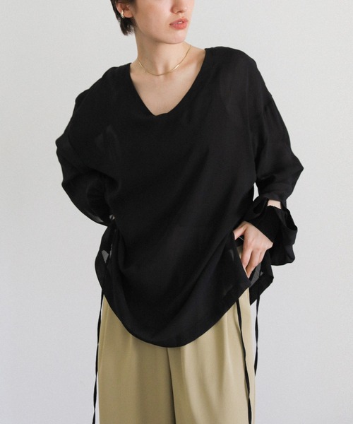 select MOCA(セレクトモカ)の「オープンスリーブデザインシフォンブラウス(シャツ/ブラウス・レディース・グレイッシュベージュ/アイボリー/ブラック・FREE)」の14枚目の写真