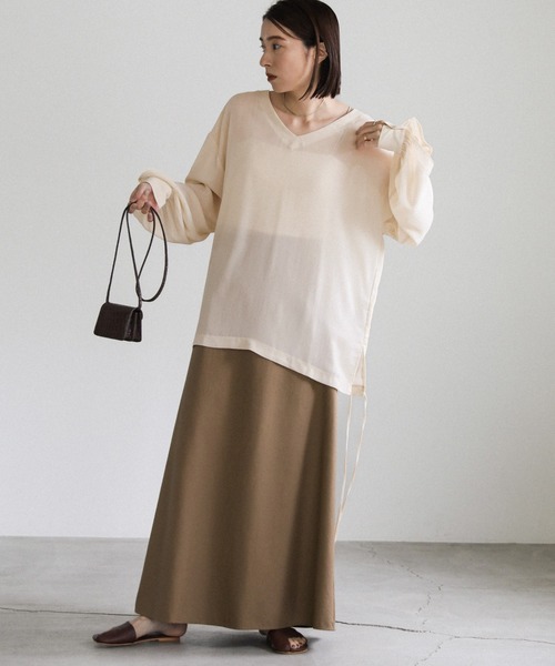 select MOCA(セレクトモカ)の「オープンスリーブデザインシフォンブラウス(シャツ/ブラウス・レディース・グレイッシュベージュ/アイボリー/ブラック・FREE)」の6枚目の写真