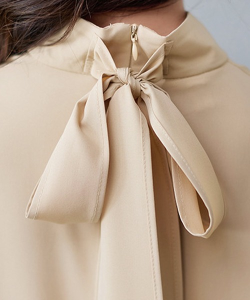 Amulet（アミュレット）の「ボウタイリボンブラウス（シャツ/ブラウス・レディース・ブルー/ブラック/ホワイト/ベージュ/グリーン・FREE）」の20枚目の写真