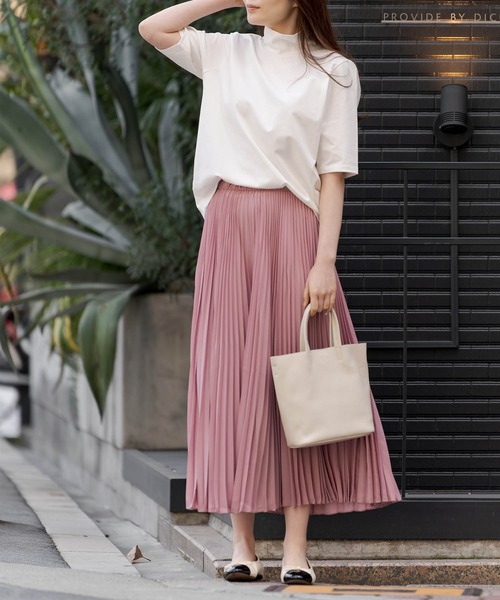 ZAKKA-BOX(ザッカボックス)の「ハイネックハーフスリーブプルオーバー(Tシャツ/カットソー・レディース・キャメル/ブラック/ホワイト・FREE)」の15枚目の写真
