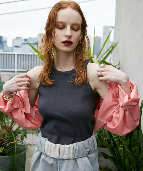 WONEM(ウォンエム)の「embroideryロゴアメスリトップス(タンクトップ・レディース・ホワイト/ブラック/グレー・1/2)」の17枚目の写真