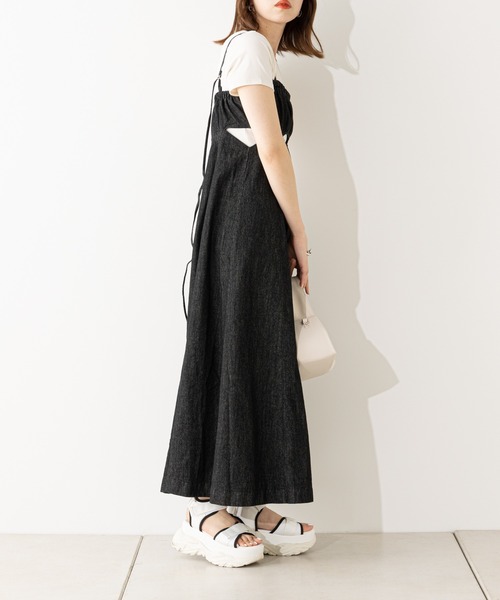 Chico（チコ）の「サイドカットデニムキャミワンピース（ワンピース・レディース・ホワイト/ブラック/グレー/ブルー・FREE）」の16枚目の写真