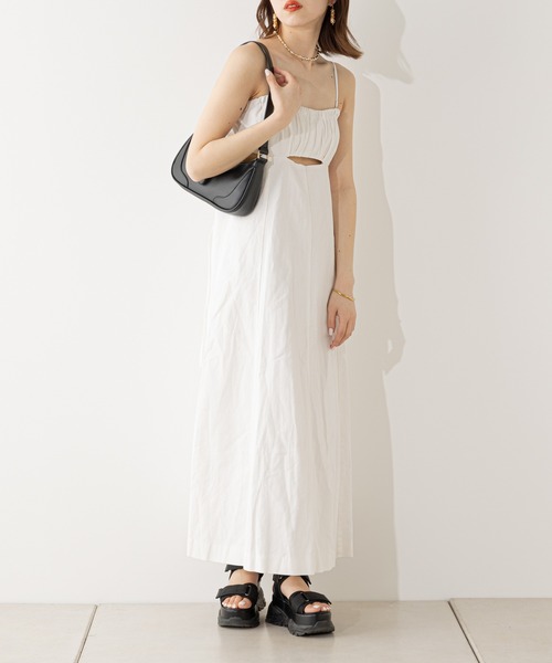 Chico（チコ）の「サイドカットデニムキャミワンピース（ワンピース・レディース・ホワイト/ブラック/グレー/ブルー・FREE）」の19枚目の写真