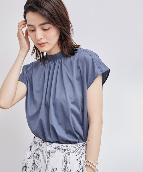 ROPE'(ロペ)の「【洗える・清涼感】クリア天竺スタンドギャザーカットソー(Tシャツ/カットソー・レディース・ピンク系その他2/ホワイト/ブラック/ブルー系その他4・38)」の3枚目の写真