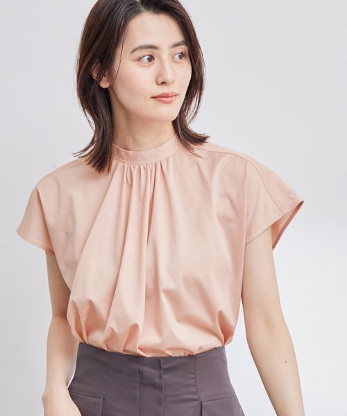 ROPE'(ロペ)の「【洗える・清涼感】クリア天竺スタンドギャザーカットソー(Tシャツ/カットソー・レディース・ピンク系その他2/ホワイト/ブラック/ブルー系その他4・38)」の6枚目の写真