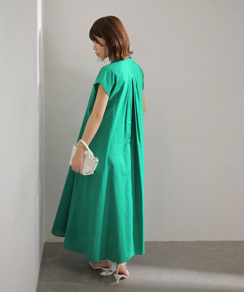 La TOTALITE（ラトータリテ）の「リネン混シャツワンピース（シャツワンピース・レディース・チャコールグレー/グリーン/レッド/ネイビー・36/38）」の22枚目の写真