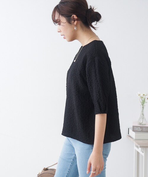 couture brooch（クチュールブローチ）の「◆バックフェイクパール膨れジャガードトップス（Tシャツ/カットソー・レディース・ブラック/アイボリー・36/38/40/42）」の3枚目の写真