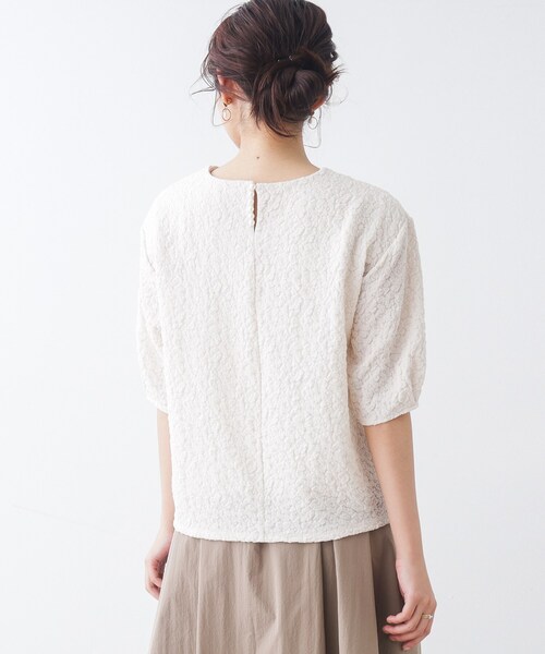 couture brooch（クチュールブローチ）の「◆バックフェイクパール膨れジャガードトップス（Tシャツ/カットソー・レディース・ブラック/アイボリー・36/38/40/42）」の13枚目の写真