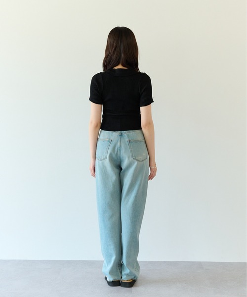 ECRIRE（エクリール）の「コンパクトなシルエット。Wジップ半袖ニットトップス。（ニット/セーター・レディース・ホワイト/ブラック/ブルー・フリー）」の6枚目の写真