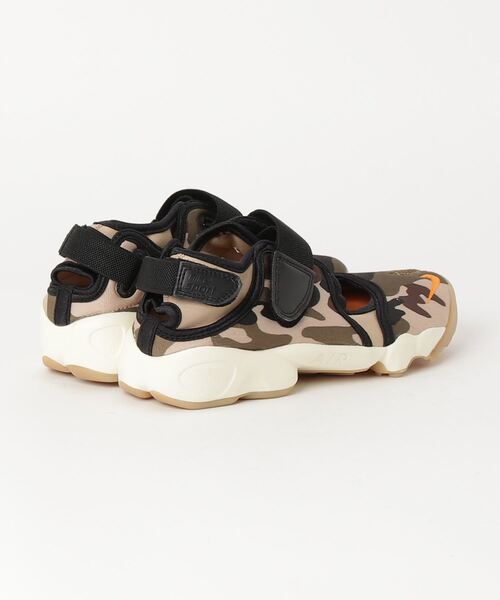 NIKE(ナイキ)の「NIKE WMNS AIR RIFT FJ5447-200(スニーカー・レディース・カモフラージュ・23㎝/24㎝/25㎝)」の4枚目の写真