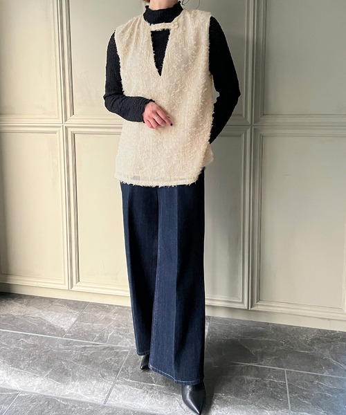 シャギージャガード深Vネックベスト