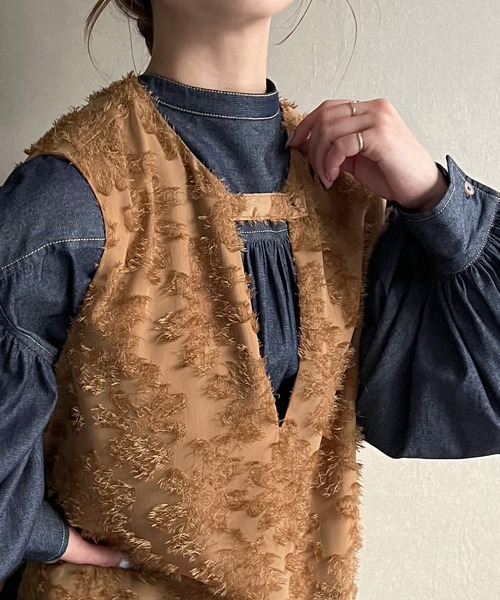 シャギージャガード深Vネックベスト