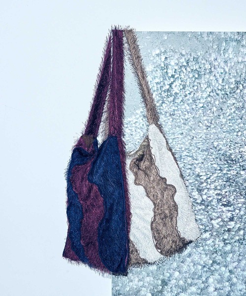 CONTROL FREAK(コントロールフリーク)の「CONTROL FREAK(コントロールフリーク)フェザーウェーブパッチトート(トートバッグ・レディース・ボルドー/ブルー/ベージュ・FREE)」の3枚目の写真