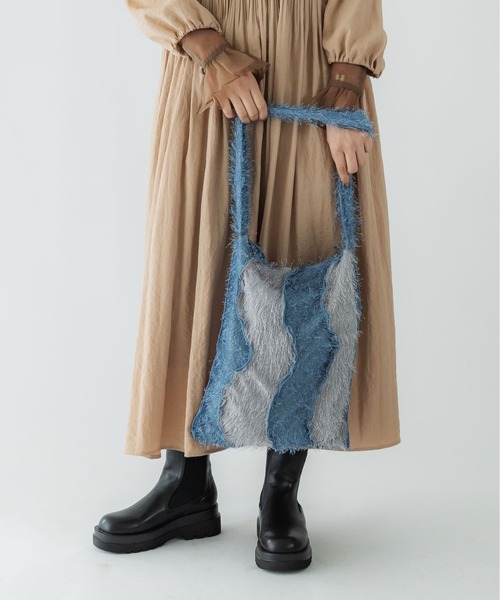 CONTROL FREAK(コントロールフリーク)の「CONTROL FREAK(コントロールフリーク)フェザーウェーブパッチトート(トートバッグ・レディース・ボルドー/ブルー/ベージュ・FREE)」の7枚目の写真