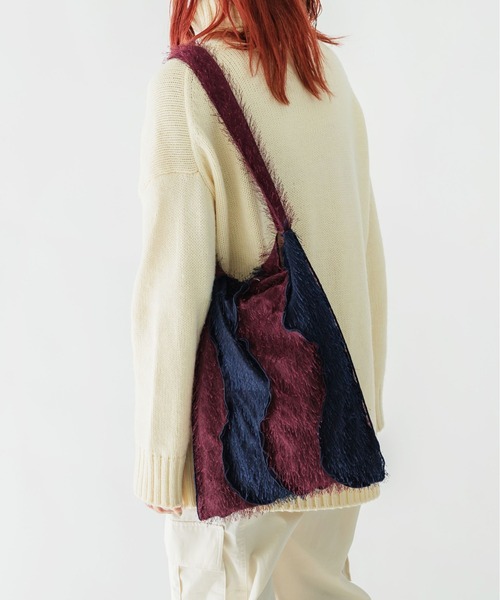 CONTROL FREAK(コントロールフリーク)の「CONTROL FREAK(コントロールフリーク)フェザーウェーブパッチトート(トートバッグ・レディース・ボルドー/ブルー/ベージュ・FREE)」の11枚目の写真