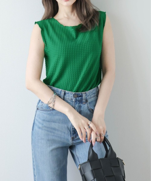 La-gemme(ラジェム)の「チェックジャガードトップス(Tシャツ/カットソー・レディース・グリーン/グレー/ブラック/ホワイト・フリー)」の4枚目の写真