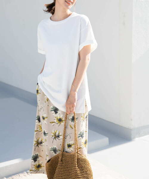URBAN RESEARCH DOORS（アーバンリサーチドアーズ）の「オーガニックコットンワイドチュニックTシャツ（Tシャツ/カットソー・レディース・チャコールグレー/ミント/オフホワイト/ベージュ・MEDIUM）」の8枚目の写真