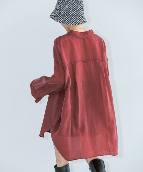 PAGEBOY（ページボーイ）の「シルキーレーヨンルーズシャツ（シャツ/ブラウス・レディース・ブラック/ボルドー/モカ/オフホワイト・FREE）」の9枚目の写真