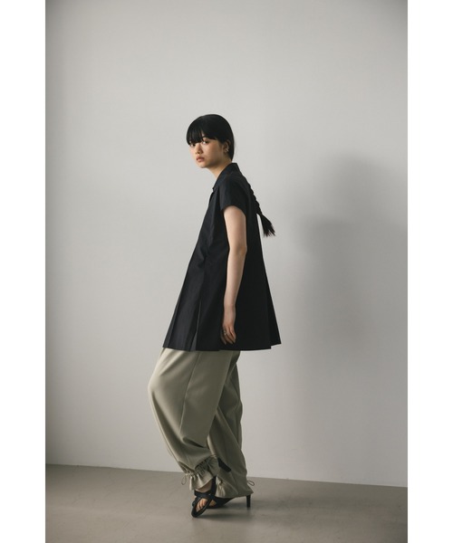 STYLEMIXER（スタイルミキサー）の「タックフレアノースリーブ