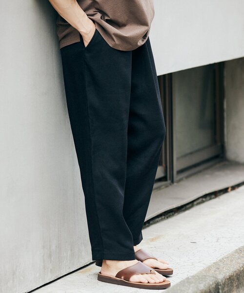 JOURNAL STANDARD relume（ジャーナルスタンダード　レリューム）の「"イージーケア"TECH ブッチャーワンタックイージーパンツ（スラックス・メンズ・ベージュ/ブラック/チャコールグレー・MEDIUM/LARGE）」の18枚目の写真