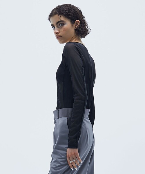 STUDIOUS(ステュディオス)の「【STUDIOUS/ステュディオス】リブパネルスキンシアートップ(Tシャツ/カットソー・レディース・ホワイト/ブラウン/ブラック/ブルー・FREE)」の11枚目の写真