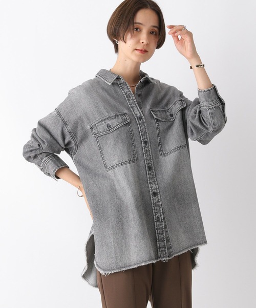 LEPSIM(レプシィム)の「ムラブリーチデニムBIGシャツ 908984(シャツ/ブラウス・レディース・ブラック/インディゴブルー・FREE)」の3枚目の写真