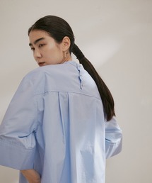 SALON adam et rope' | オーガニックコットンスタンドカラータックブラウス【サステナブル】(シャツ/ブラウス)