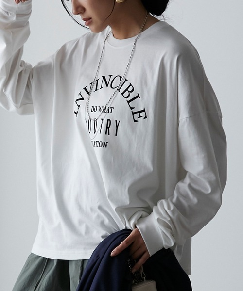 Anss.me(アンスミー)の「【Anss.me】オーバーサイズシンプルロゴプリントロンT(Tシャツ/カットソー・レディース・ホワイト系2/ブラウン/ホワイト系1/ブラック/チャコールグレー・FREE)」の2枚目の写真