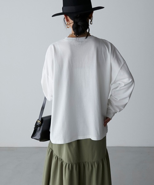 Anss.me(アンスミー)の「【Anss.me】オーバーサイズシンプルロゴプリントロンT(Tシャツ/カットソー・レディース・ホワイト系2/ブラウン/ホワイト系1/ブラック/チャコールグレー・FREE)」の14枚目の写真