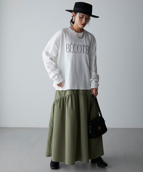 Anss.me(アンスミー)の「【Anss.me】オーバーサイズシンプルロゴプリントロンT(Tシャツ/カットソー・レディース・ホワイト系2/ブラウン/ホワイト系1/ブラック/チャコールグレー・FREE)」の16枚目の写真