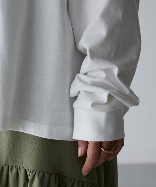 Anss.me(アンスミー)の「【Anss.me】オーバーサイズシンプルロゴプリントロンT(Tシャツ/カットソー・レディース・ホワイト系2/ブラウン/ホワイト系1/ブラック/チャコールグレー・FREE)」の9枚目の写真