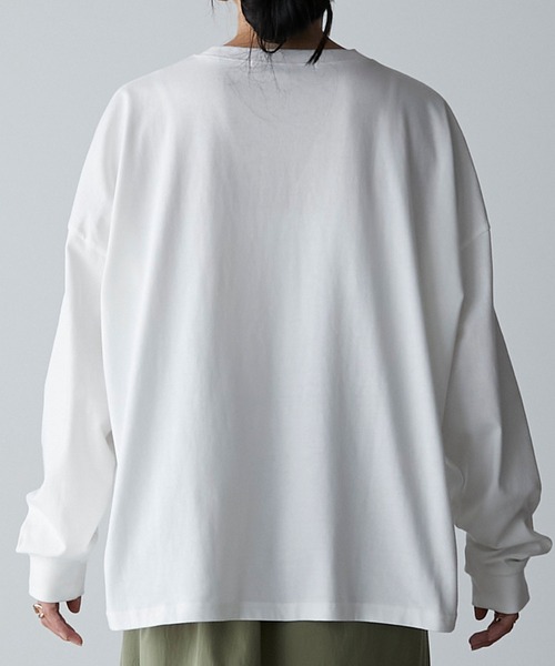 Anss.me(アンスミー)の「【Anss.me】オーバーサイズシンプルロゴプリントロンT(Tシャツ/カットソー・レディース・ホワイト系2/ブラウン/ホワイト系1/ブラック/チャコールグレー・FREE)」の11枚目の写真