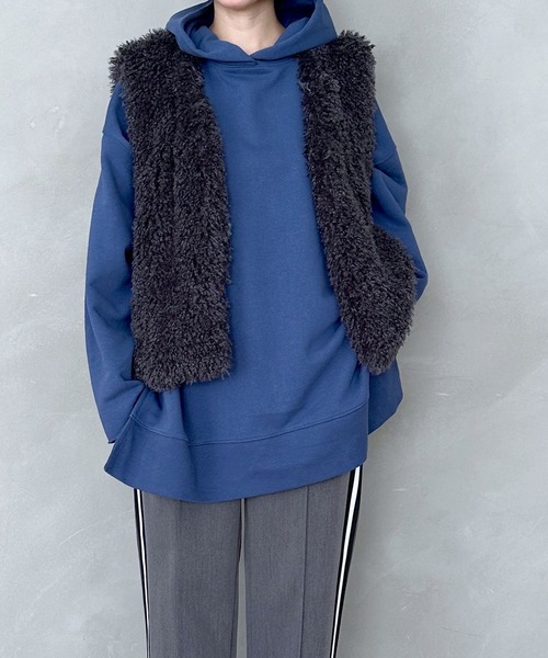 LEPSIM（レプシィム）の「ファーベスト　183983（ベスト・レディース・ブラウン/グレイッシュベージュ/チャコールグレー・FREE）」の2枚目の写真