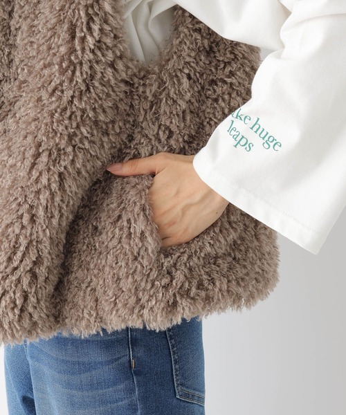 LEPSIM（レプシィム）の「ファーベスト　183983（ベスト・レディース・ブラウン/グレイッシュベージュ/チャコールグレー・FREE）」の17枚目の写真