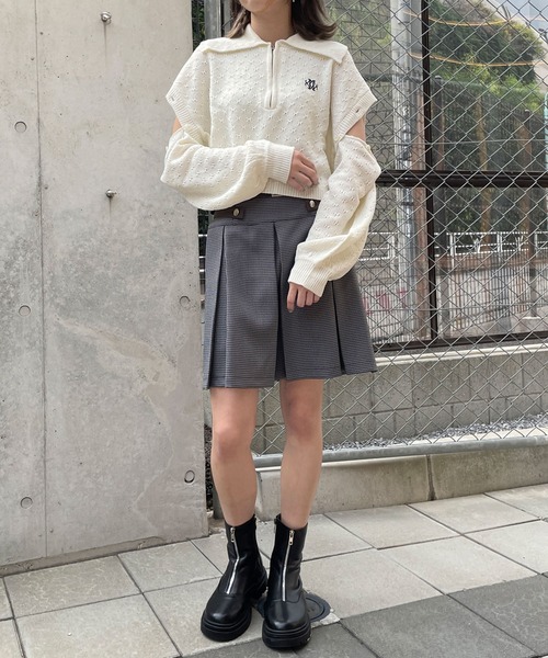 179/WG（イチナナキュウダブルジー）の「2WAYハーフZIPニット／ベスト（袖取り外し）（ニット/セーター・レディース・ブラック×ホワイト/ブルー/オフホワイト・FREE）」の19枚目の写真