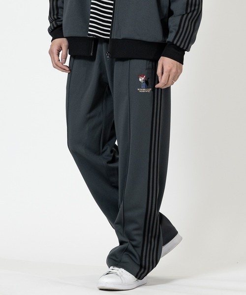 Red Cap Girl（レッドキャプガール）の「【a-r】〔Red Cap Girl/レッドキャップガール〕ワンポイント刺繍 トラックパンツ/ジャージ（その他パンツ・メンズ・ネイビー/アイボリー/ブラック/グリーン/ブラック系その他/ホワイト系その他/ワイン/ホワイト系1/チャコールグレー/ブラック系1/ネイビー系1・MEDIUM/LARGE）」の8枚目の写真