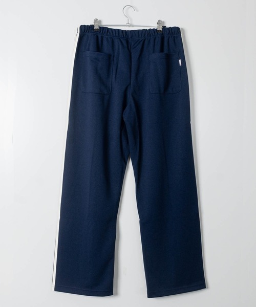 Red Cap Girl（レッドキャプガール）の「【a-r】〔Red Cap Girl/レッドキャップガール〕ワンポイント刺繍 トラックパンツ/ジャージ（その他パンツ・メンズ・ネイビー/アイボリー/ブラック/グリーン/ブラック系その他/ホワイト系その他/ワイン/ホワイト系1/チャコールグレー/ブラック系1/ネイビー系1・MEDIUM/LARGE）」の16枚目の写真