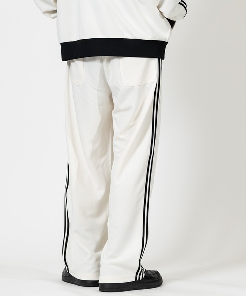 Red Cap Girl（レッドキャプガール）の「【a-r】〔Red Cap Girl/レッドキャップガール〕ワンポイント刺繍 トラックパンツ/ジャージ（その他パンツ・メンズ・ネイビー/アイボリー/ブラック/グリーン/ブラック系その他/ホワイト系その他/ワイン/ホワイト系1/チャコールグレー/ブラック系1/ネイビー系1・MEDIUM/LARGE）」の21枚目の写真