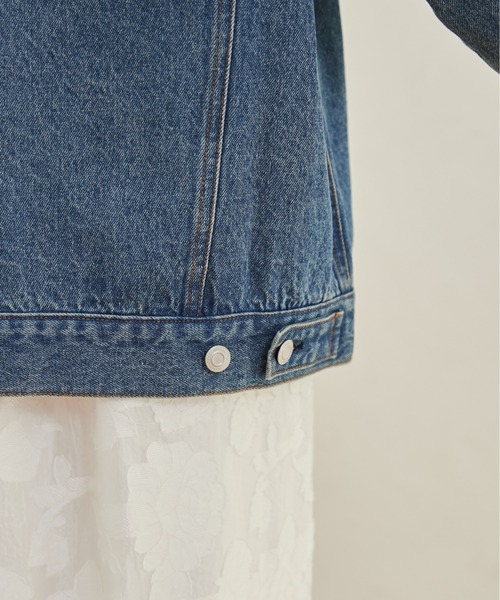 ANGIE（アンジー）の「ビッグシルエットデニムジャケット / オーバーサイズGジャン（デニムジャケット・レディース・ネイビー/ブラック/ブルー・FREE）」の8枚目の写真
