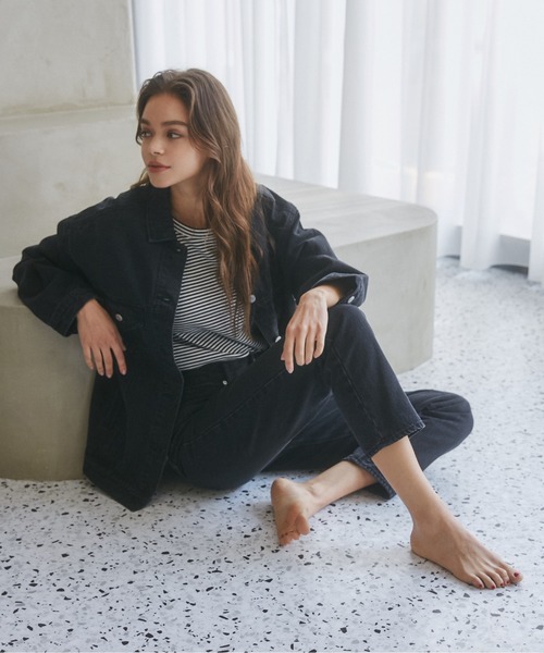 ANGIE（アンジー）の「ビッグシルエットデニムジャケット / オーバーサイズGジャン（デニムジャケット・レディース・ネイビー/ブラック/ブルー・FREE）」の13枚目の写真