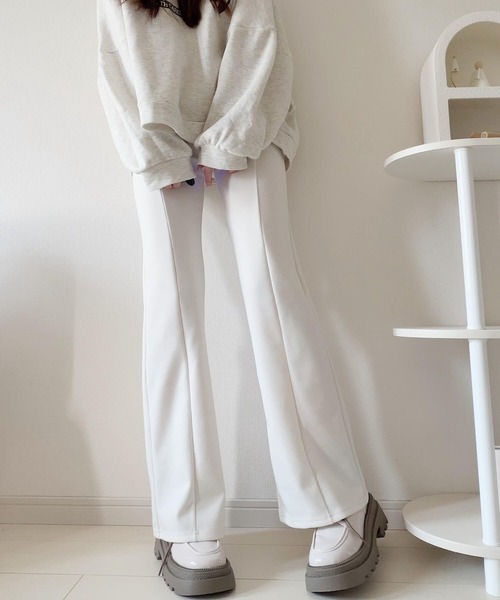Nana(ナナ)の「フレアパンツ(その他パンツ・レディース・ブラック/ブラウン/アイボリー・FREE)」の15枚目の写真