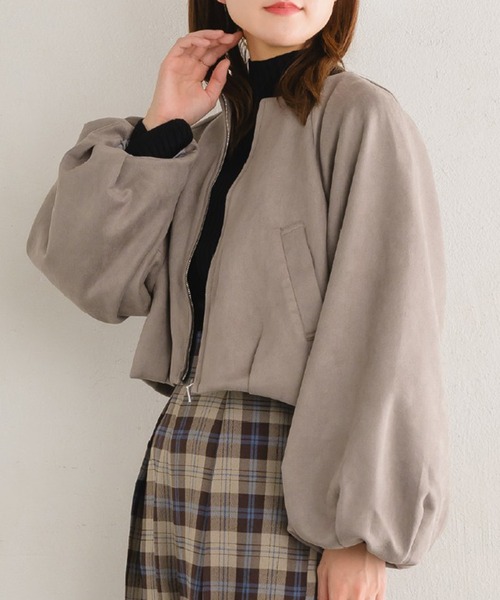 RETRO GIRL（レトロガール）の「アソート袖ボリュームJK（ノーカラージャケット・レディース・ブラック/ナチュラル/ベージュ・ONE SIZE）」の3枚目の写真