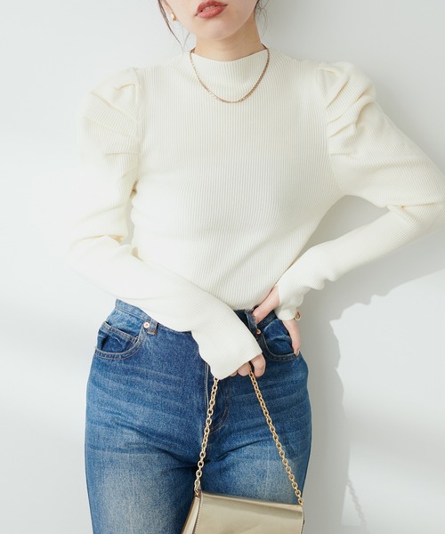 natural couture（ナチュラルクチュール）の「WEB限定 / ジゴスリーブもちもちリブニット（ニット/セーター・レディース・チャコールグレー/オフホワイト/ブラック/ピンクベージュ・FREE）」の9枚目の写真