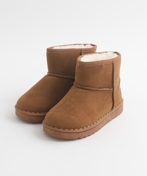 URBAN CHERRY（アーバンチェリー）の「内ボアムートンブーツ（ブーツ・キッズ・ブラック/ブラウン・17.0cm/18.0cm/19.0cm/20.0cm/21.0cm）」の2枚目の写真