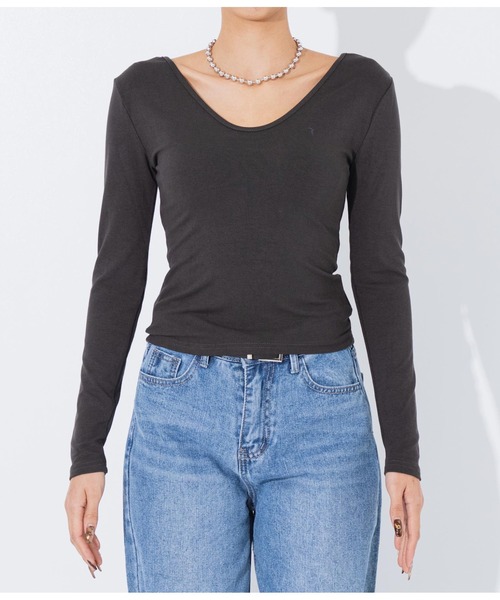 LATINA（ラティーナ）の「Tシャツ 前後2way Vネック Uネック 長袖（Tシャツ/カットソー・レディース・レッド/ブラック/グレー・FREE）」の7枚目の写真