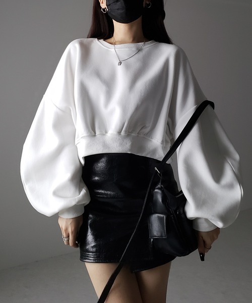 me+em select（ミームセレクト）の「【 ３color 】ボリュームスリーブショート丈スウェット（スウェット・レディース・ブラック/ベージュ/ホワイト・FREE）」の5枚目の写真