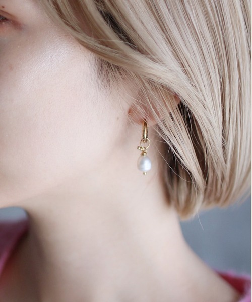 NINFA handmade(ニンファハンドメイド)の「The Duet(ピアス(両耳用)・レディース・ホワイト系・ONE SIZE)」の13枚目の写真