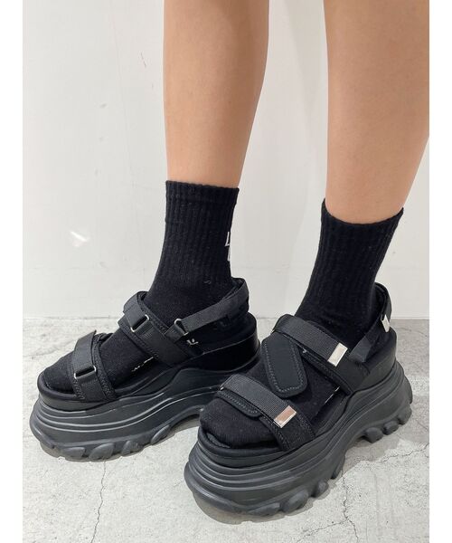 GYDA(ジェイダ)の「GOD LOVES UGLYソックス(ソックス/靴下・レディース・ブラック/オフホワイト・FREE)」の4枚目の写真