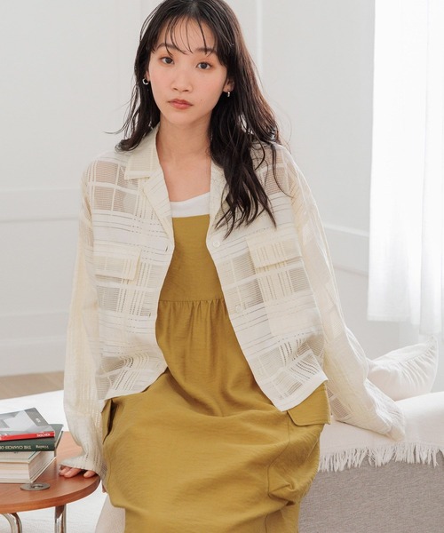 LOWRYS FARM（ローリーズファーム）の「レース２ＷＡＹカイキンシャツＬＳ　 102235（シャツ/ブラウス・レディース・ベージュ/アイボリー/ブラック・SHORT/LONG）」の12枚目の写真