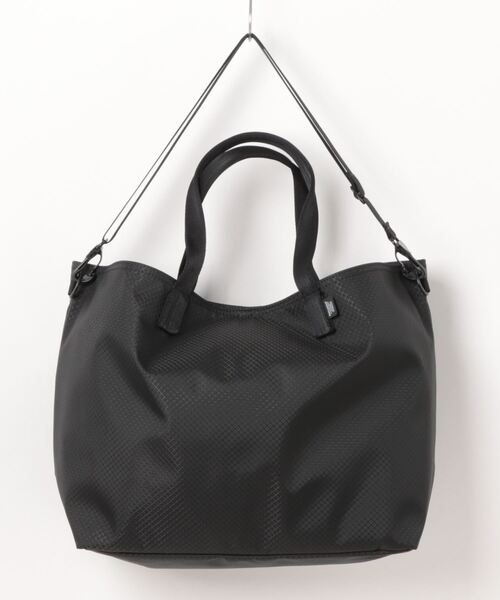 ADAM ET ROPE'(アダムエロペ)の「PHILME UFA TOTE(トートバッグ・メンズ・ブラック・FREE)」の2枚目の写真